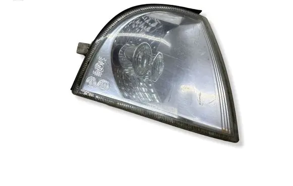 Front indicator light