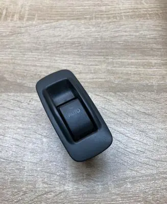 Toyota Corolla E120 E130 Electric window control switch 8480102411 8480102411B 8481002041