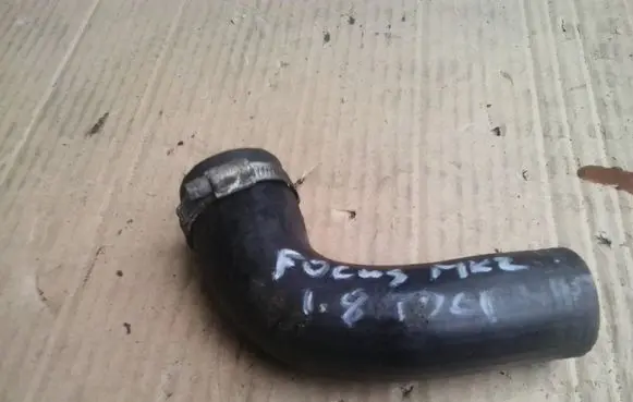 Ford Focus Intercooler hose/pipe