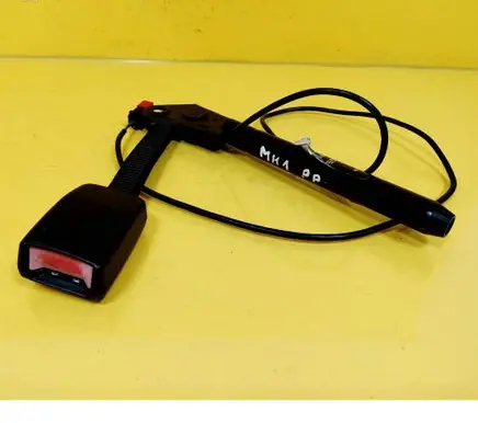 Ford Focus Front seatbelt buckle 98ABA61208BF