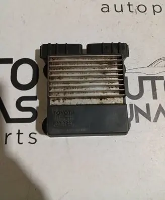 Toyota Corolla Verso AR10 Fuel injection control unit/module 8987171010 1810001331 1310001331