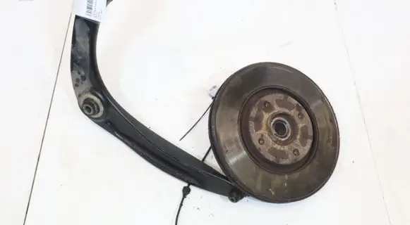 Peugeot 3008 I Front wheel hub spindle knuckle 