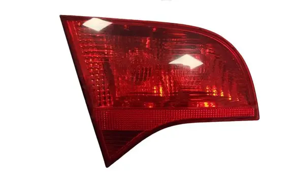 Audi A4 S4 B7 8E 8H Tailgate rear/tail lights 8E9945093