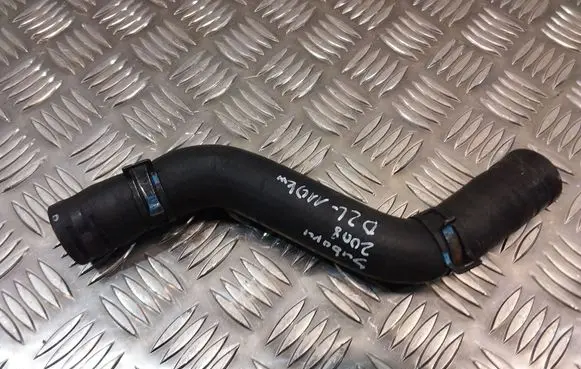 Engine coolant pipe/hose