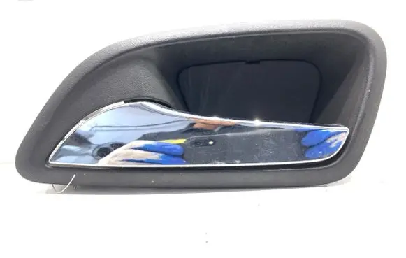 Chevrolet Cruze II Rear door interior handle 96845901