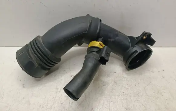 Citroen DS4 Intercooler hose/pipe 9683725080