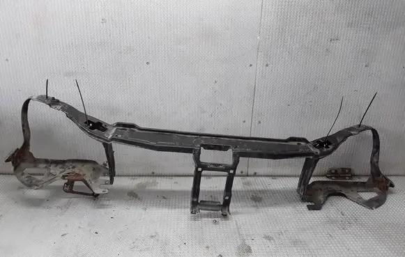 Mercedes-Benz S W220 Radiator support slam panel