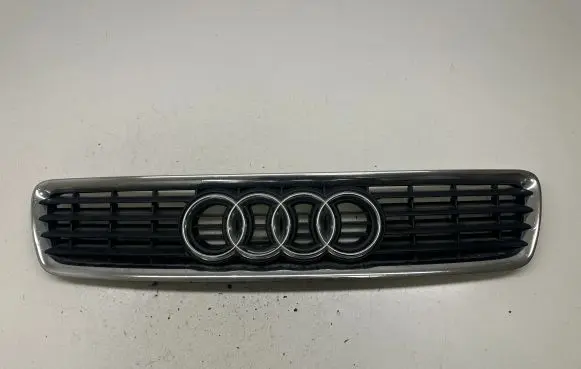 Audi A4 S4 B5 8D Front grill 8D0853651R
