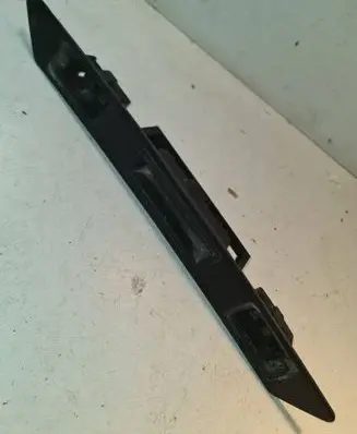 Audi Q7 4M Trunk door license plate light bar 8P4827574 8P48275743FZ