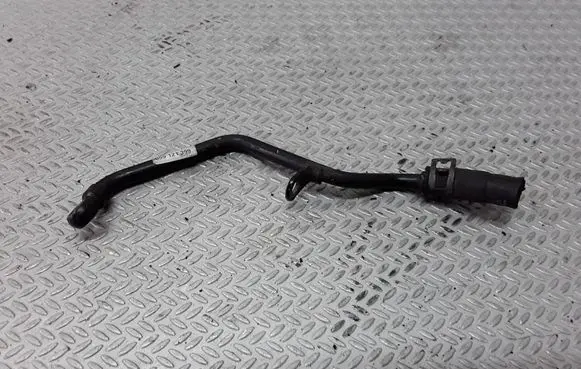 Audi Q7 4L Engine coolant pipe/hose 059121399