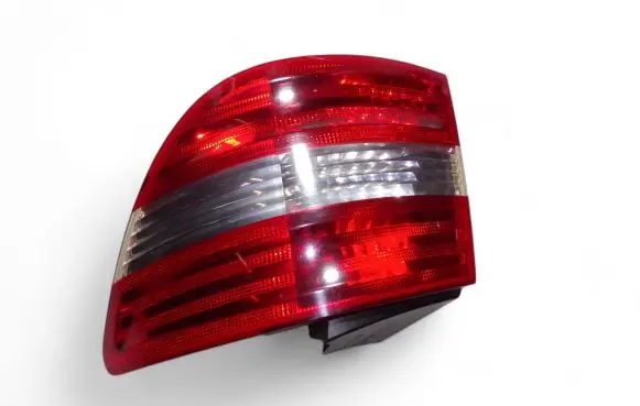 Mercedes-Benz B W245 Rear/tail lights A1698202264