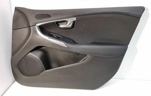 Volvo V40 Front door card panel trim 1319933