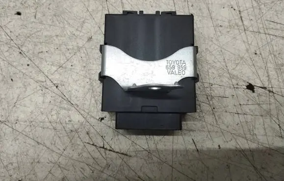 Toyota Avensis T270 Window wiper relay 8594005060 603034