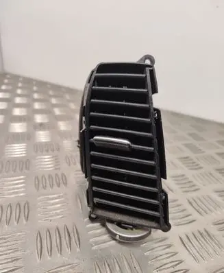 Hyundai Santa Fe Dash center air vent grill 974102B000