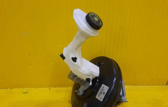 Nissan Qashqai ABS Pump 460074EH2A