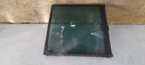 Volkswagen Transporter - Caravelle T6 Front triangle window/glass 7E0847795C YIRREEU
