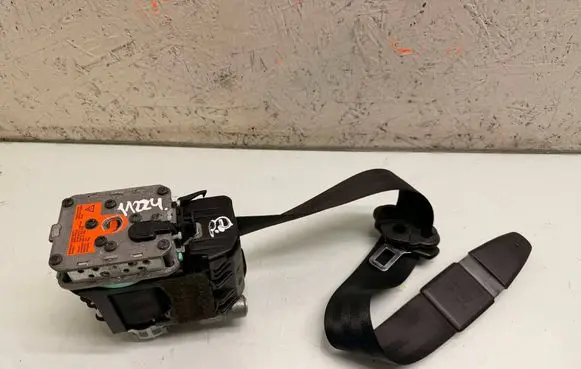 Audi A4 S4 B8 8K Front seatbelt 8K1857706K