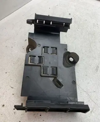 Skoda Octavia Mk3 (5E) Engine control unit holder 5Q0906507D
