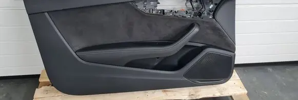 Audi S5 F5 Sliding door card 8W6867105A