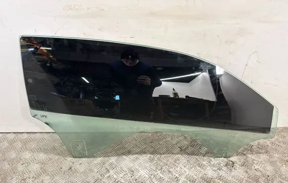 Chevrolet Camaro Front door window/glass (coupe) 84547517 22982954 43R001237