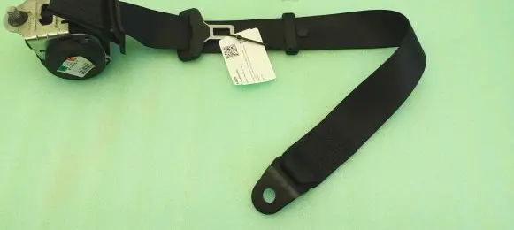 Mini One - Cooper R57 Rear seatbelt 615056400B