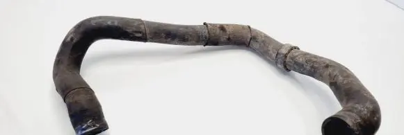 Volkswagen Touran I Engine coolant pipe/hose