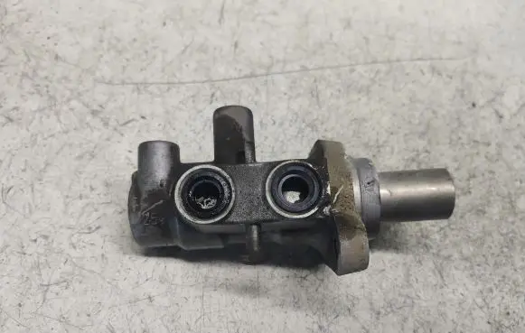 Ford S-MAX Master brake cylinder