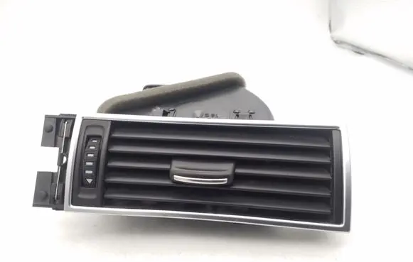 Audi A6 S6 C6 4F Dashboard side air vent grill/cover trim 4F1820902D