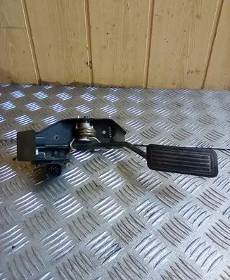 Toyota Corolla E120 E130 Accelerator throttle pedal