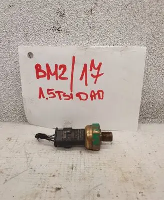 Volkswagen Golf VII Oil pressure sensor 04C906060C 4F0973703A 81BP6002CHN