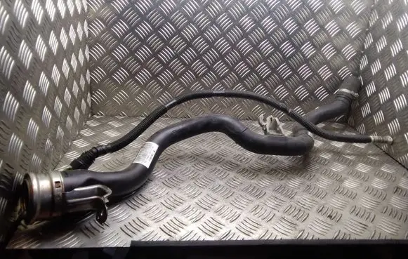 Fuel tank filler neck pipe