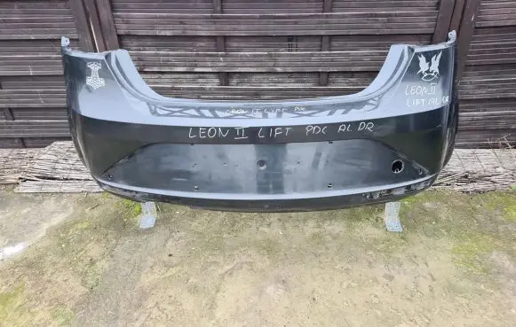 Seat Leon (1P) Front bumper