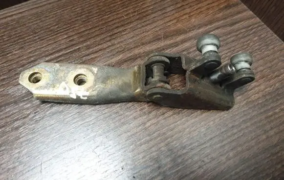 Volkswagen Transporter - Caravelle T4 Sliding door upper roller guide/hinge 701843335A 701843336A