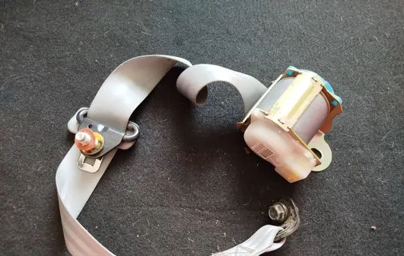 KIA Picanto Rear seatbelt 041149 898102007000