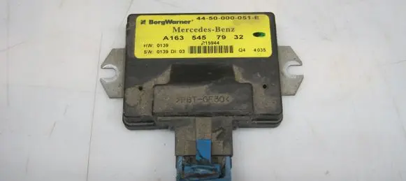 Mercedes-Benz ML W163 Transfer box differential control unit A1635457932