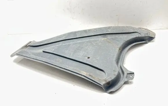 Audi Q7 4M Fuel tank bottom protection 4M0825219E