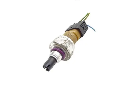 Volkswagen Phaeton Air conditioning (A/C) pressure sensor 3D0959126A