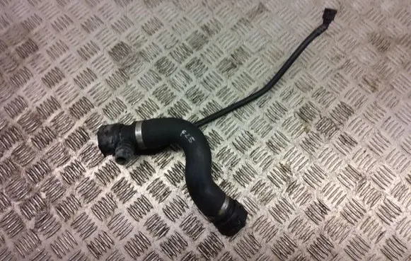 BMW X3 F25 Engine coolant pipe/hose 7601847
