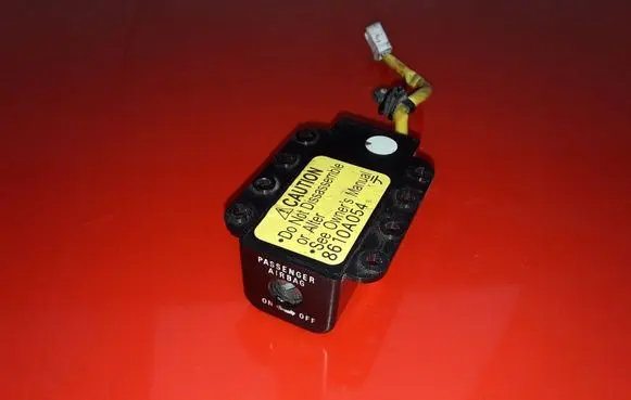 Mitsubishi Outlander Passenger airbag on/off switch 8610A054