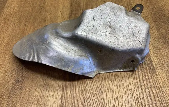 Mercedes-Benz GLE (W166 - C292) Heat shield in engine bay A16624110 1317