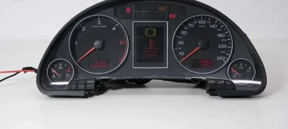 Audi A4 S4 B7 8E 8H Speedometer (instrument cluster)