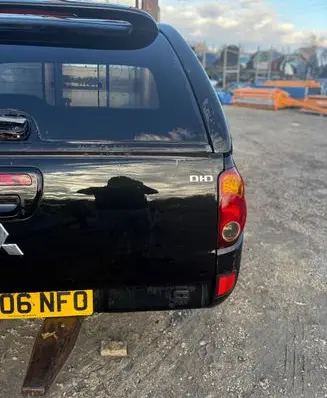 Rear quarter panel