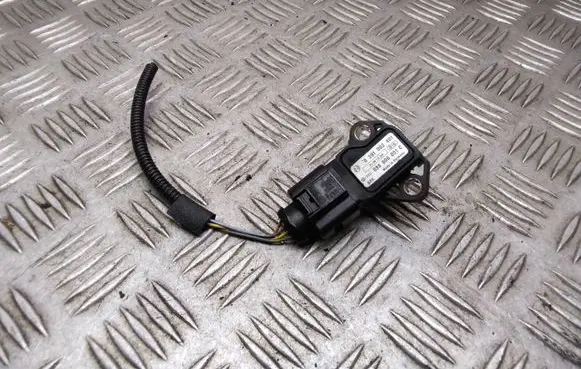 Audi A5 8T 8F Air pressure sensor 0281002401 038906051C