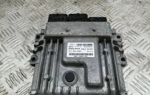 Ford Focus Engine control unit/module BV6112A650AGJ 28371091 97RI010012