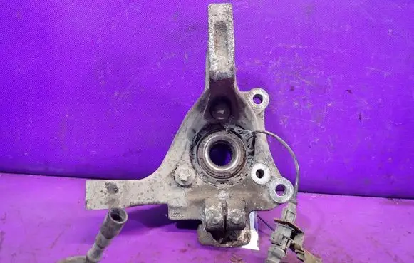 Opel Vectra C Front wheel hub spindle knuckle 
