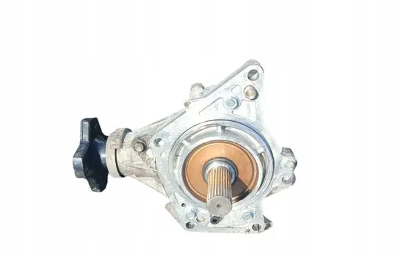 Nissan Bluebird Sylphy II Gearbox transfer box case 