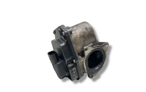 Volkswagen Tiguan EGR valve 03L131501G