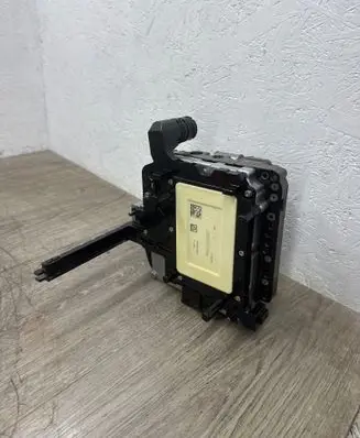Volkswagen Sharan Transmission gearbox valve body 02E927770AL
