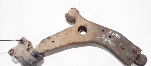 Ford Focus Front lower control arm/wishbone