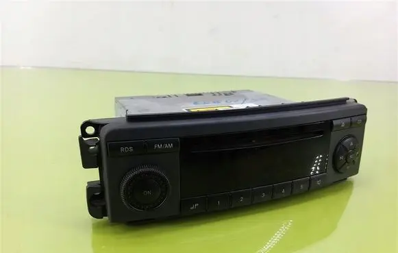 Smart ForFour I Radio/CD/DVD/GPS head unit A4548200379